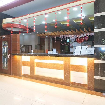 Reddoorz At Winter Hotel Araneta Quezon City Ngoại thất bức ảnh