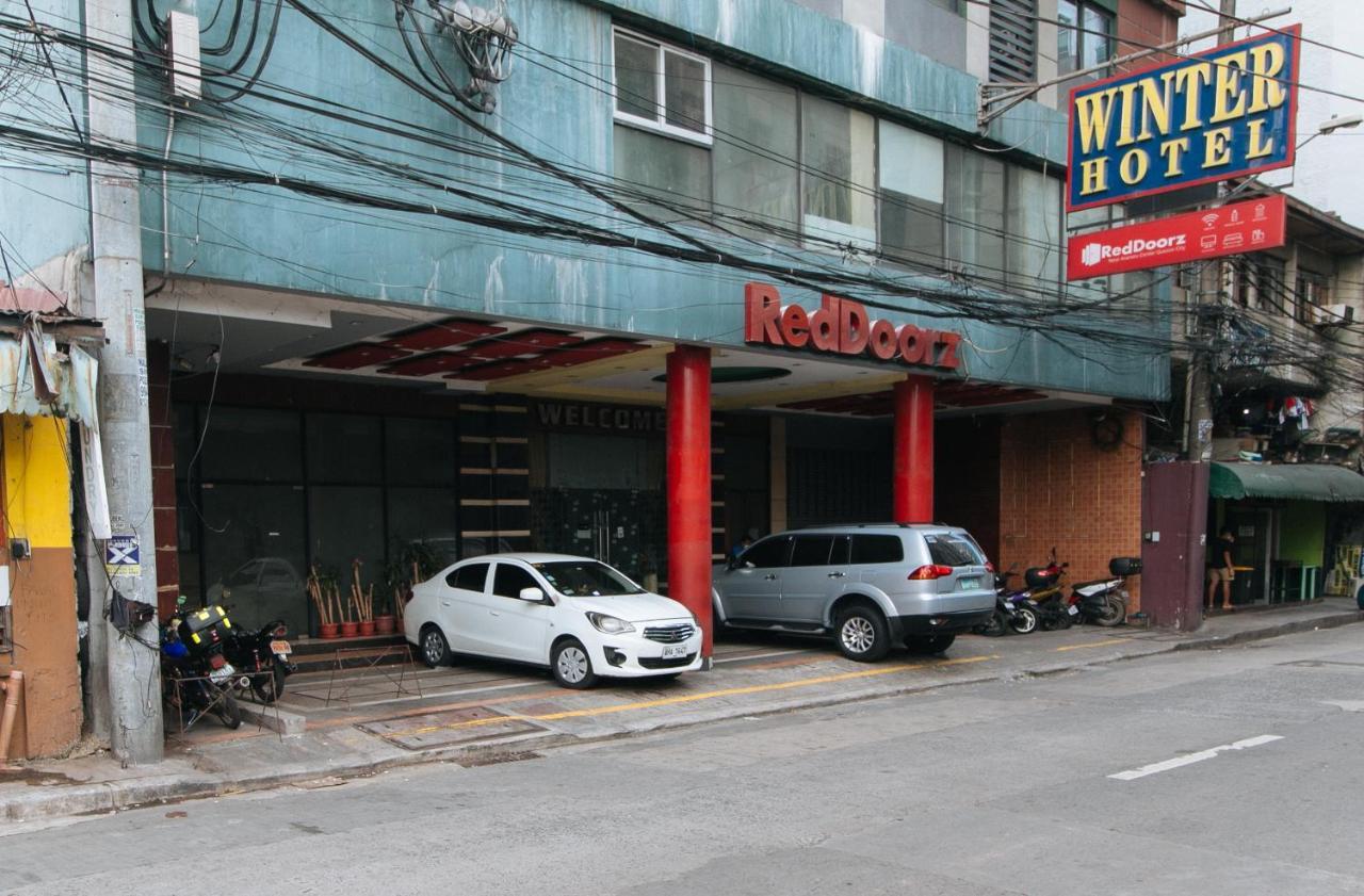 Reddoorz At Winter Hotel Araneta Quezon City Ngoại thất bức ảnh
