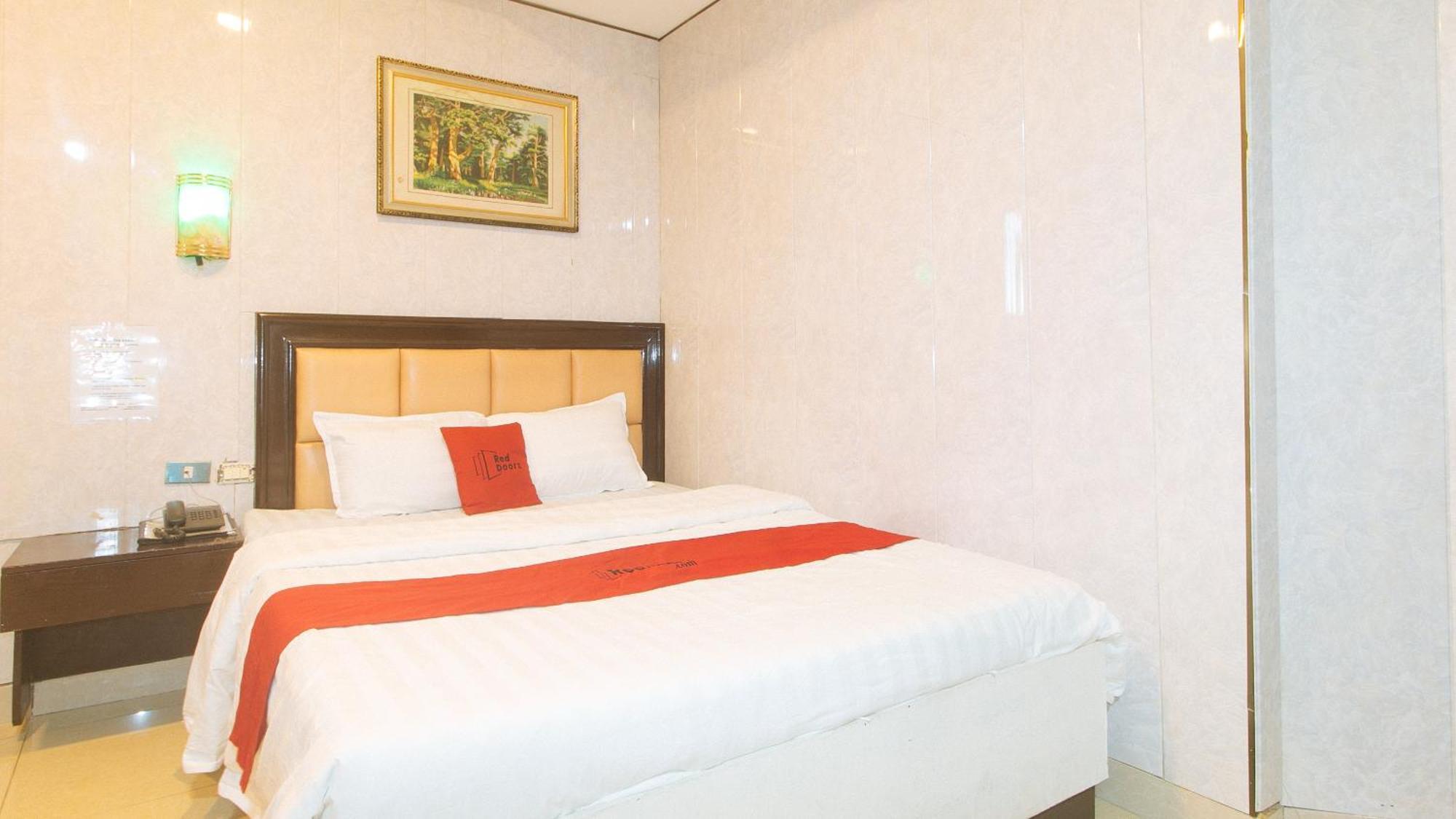 Reddoorz At Winter Hotel Araneta Quezon City Ngoại thất bức ảnh