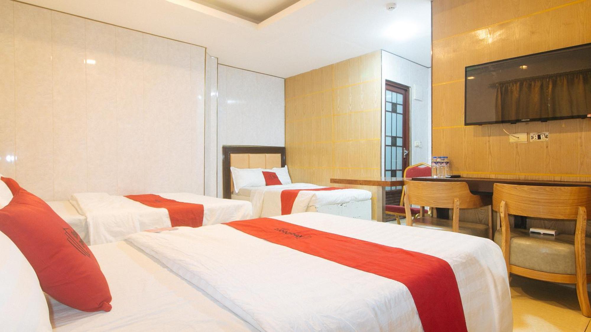 Reddoorz At Winter Hotel Araneta Quezon City Ngoại thất bức ảnh