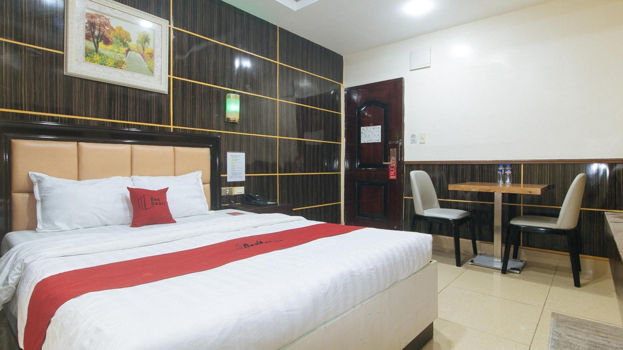 Reddoorz At Winter Hotel Araneta Quezon City Ngoại thất bức ảnh