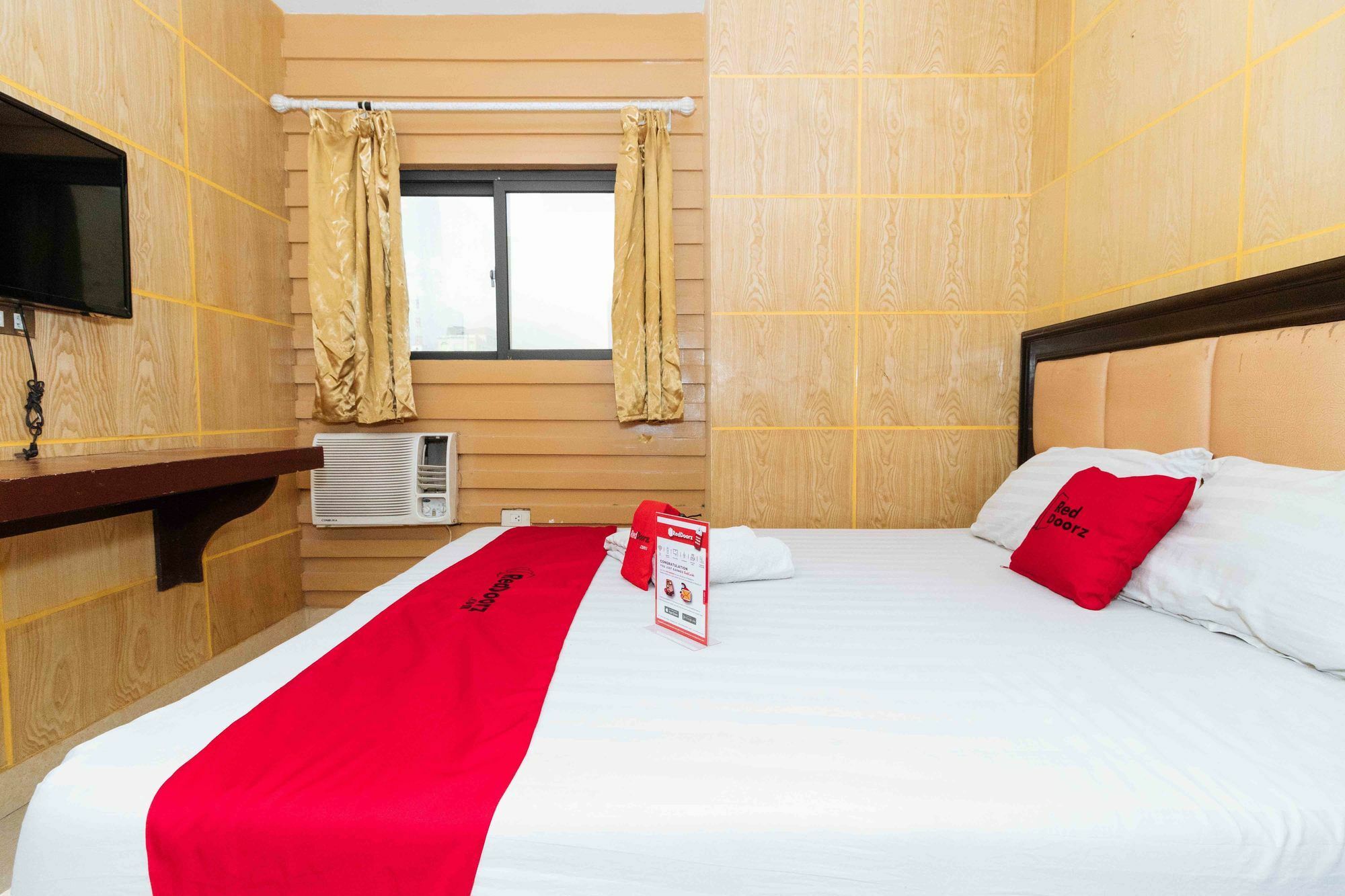 Reddoorz At Winter Hotel Araneta Quezon City Ngoại thất bức ảnh